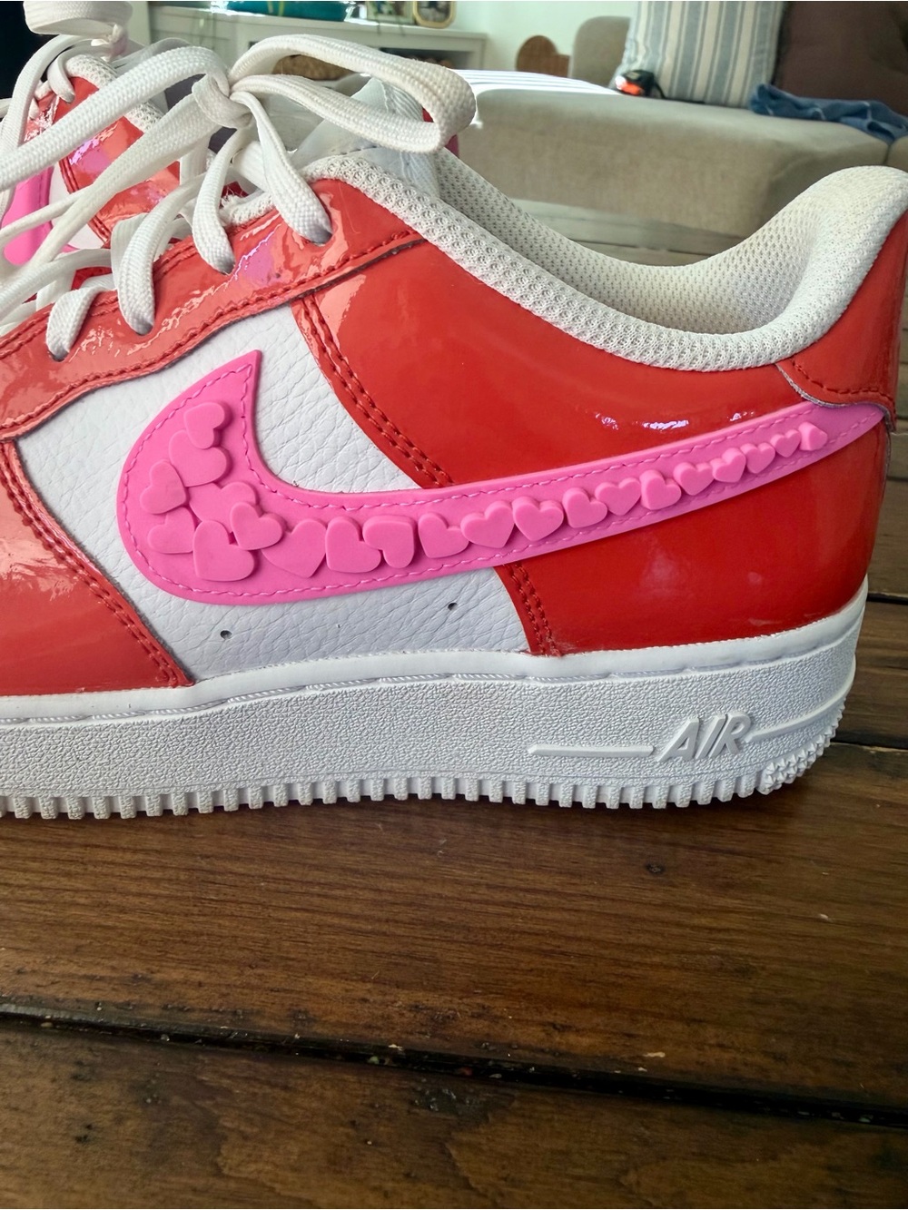 Nike Air Force 1 Low “Valentine’s Day 2023” - Picture 2 of 6